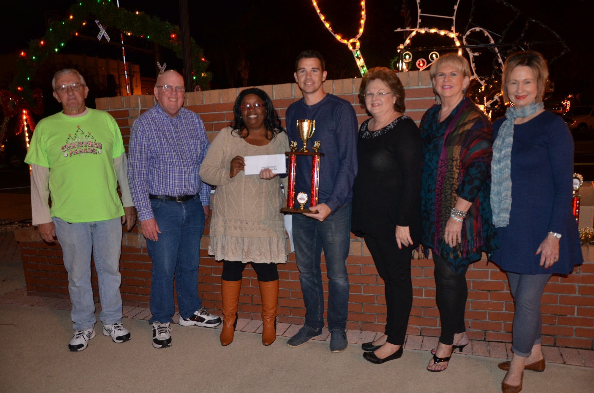 Plant City Christmas Parade winners receive awards